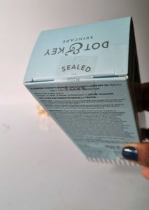 Dot &amp; Key Blueberry Sunscreen SPF 50