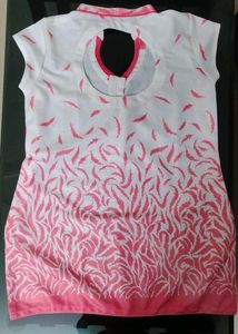 Pink &amp; White Feather Print Top