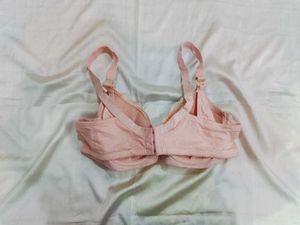 🇳🇿💫💗 Beautiful Polka Dot Paded Bra