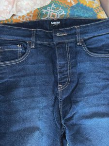 women jeans new with tag