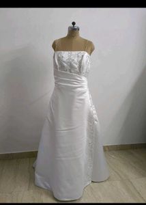 Elegant Wedding Gown