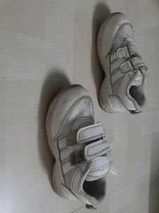 White  Shoes, Size 9