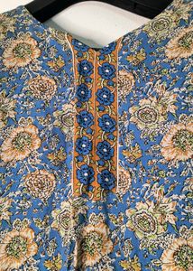 Floral Short Kurti