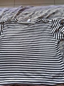 New White And Black Striped 3/4 Sleeve Top