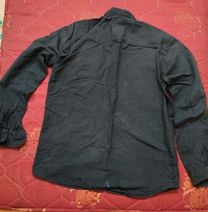 Black long sleeve shirt