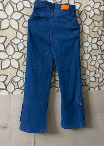 Wide Leg Cargo Jeans
