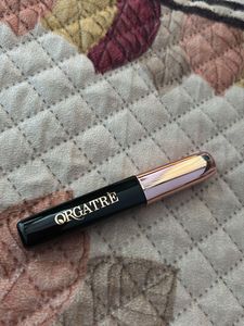 Eyeliner And Lipstick