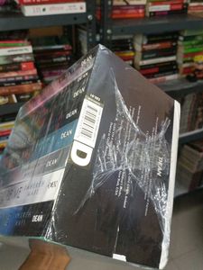 Shatter Me Series Box Set