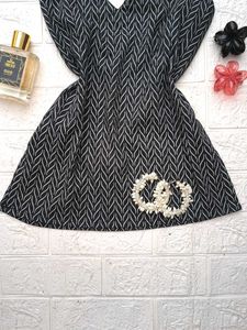 Halter Neck Short Kurti 🖤
