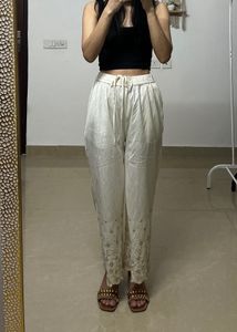 RANGRITI Cropped Lace Cutout Trouser