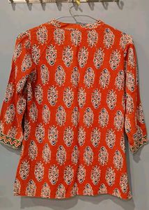 Short Kurti