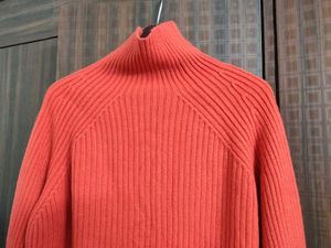 SALE 🛍️ Orange Knit High Neck