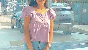 Lilac Puff Sleeve Top