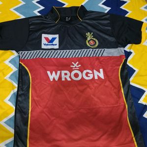 RCB Jersey with 'Virat' on the back