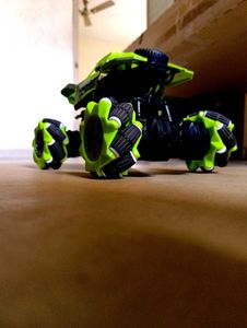 RC Rock Crawler - Green