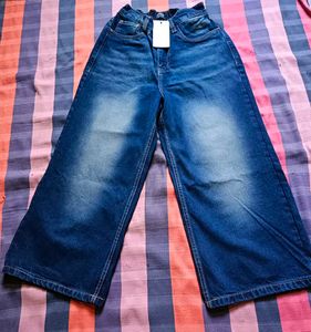 Wide Leg Cropped Jeans