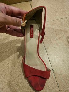 Soles Heels
