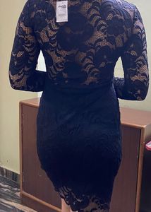 Black Long lace Sleeves And Back Bodycon 🥵