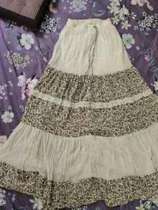 White Kalamkari Print Long Skirt | Ethnic &Elegant