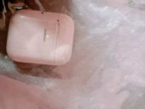 Very Good Product One Side Not Working