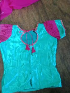 Girls Lehenga Choli Set