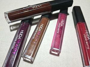 Matte Lipstick Combo Huda Beauty