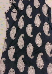 Paisley printed cotton kurti