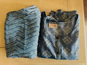 Printed Kurta Set by Prasanthi