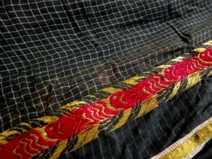 Elegant Black Gingham Saree with Red &amp; Gold Trim