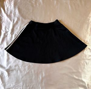 Shein Black Mini Flared Skirt