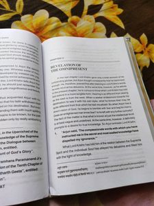 Yatharth Geeta Book In English Language