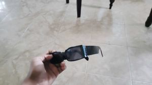 Retro Chic Black Rectangle Sunglasses