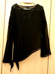 Black Y2K Top