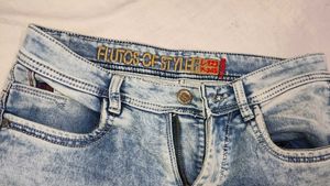 Unisex Stracheble Jeans