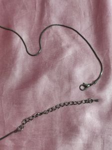 Black Metal Long Necklace