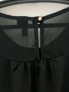 Sleeveless Top