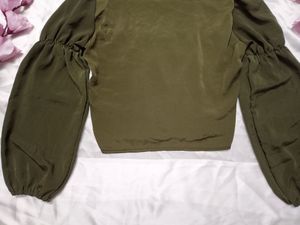 Sap Green Crop Top with collar