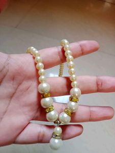 Neck Accessories