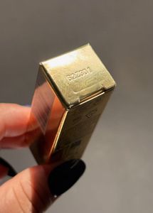 Yves Saint Laurent (YSL)