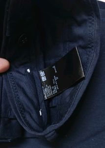 UNIQLO Orginal trouser NEVER Worn