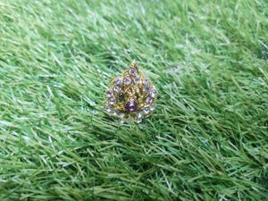 &#34;Stunning Women&#39;s Ring: Symbol of Elegance and Emp