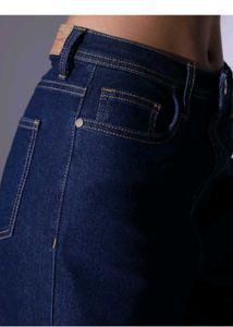 Jeans .