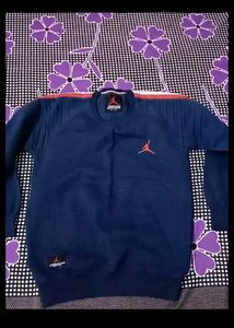 4 Hoodies