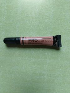LA Girl Concealer