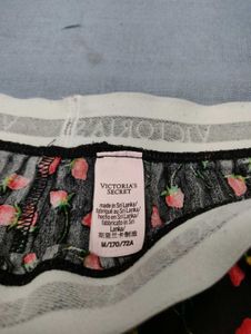 ✨ Victoria&#39;s Secret Shorts ✨ Size M