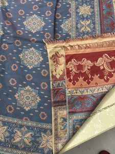 DOUBLE SHADE WOOLLEN SHAWL