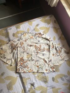 woman t shirt