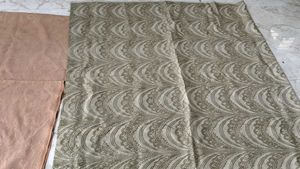 Assorted three door curtains