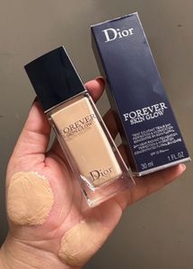 Dior Forever Skin Glow Foundation