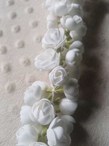 White Floral Hair Accessory